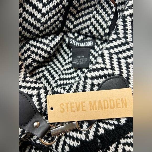 Steve Madden Cape Shawl Sweater Womens One Size Black White Short Sleeve Knitted - Picture 7 of 8